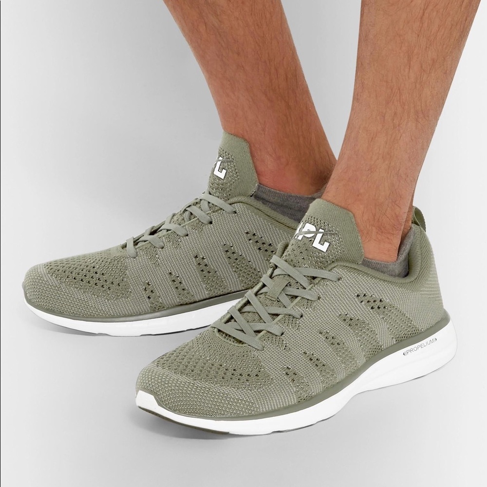 Men’s APL Techloom Pro in Green